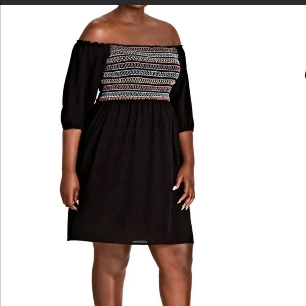 Black/ multicolor chest off should sleeve dress
